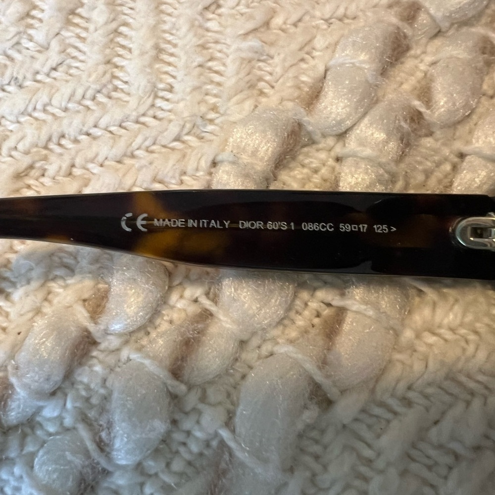 Dior 60’s Sunglasses - (Authentic) - Picture 4 of 5